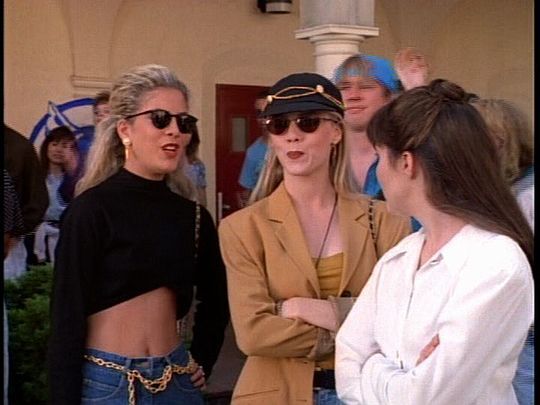 90s TV Show Chic