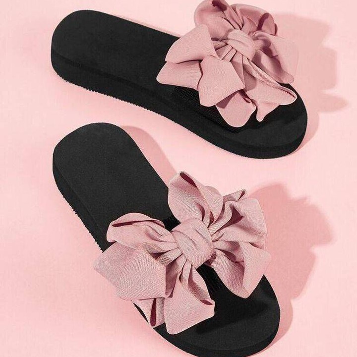 Cute Bow Flip-Flops