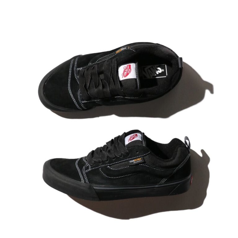 Black Vans Sneakers