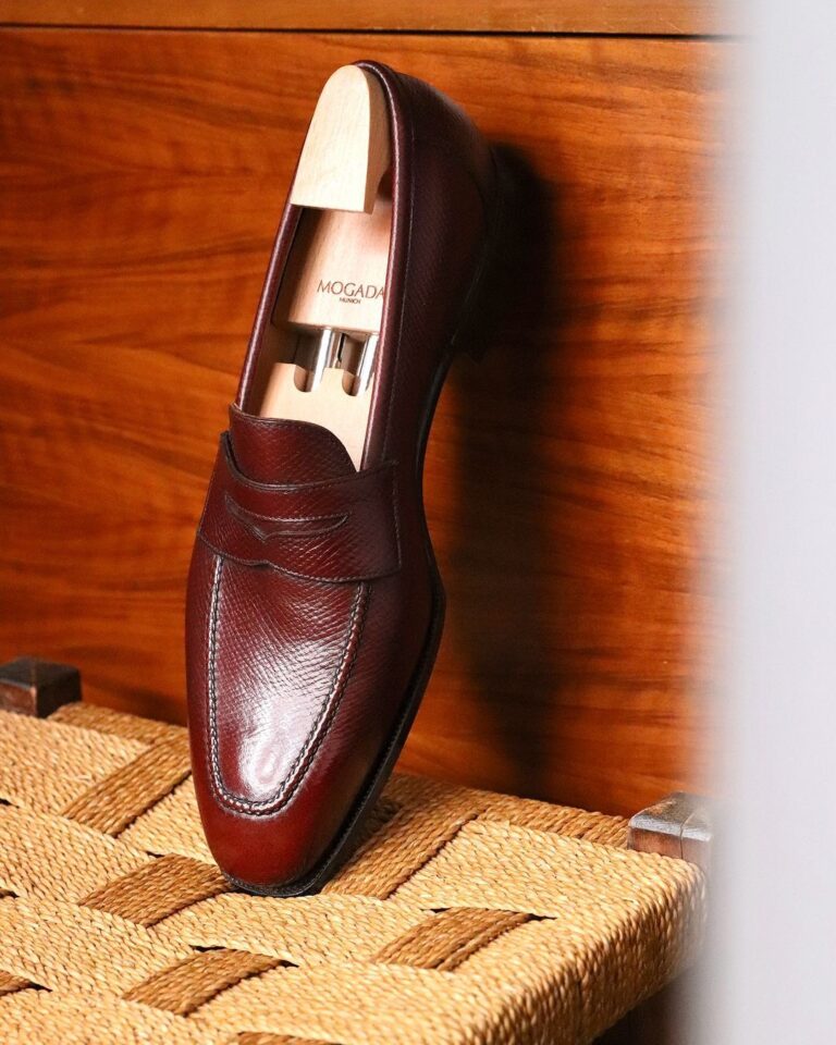 Chestnut Loafer