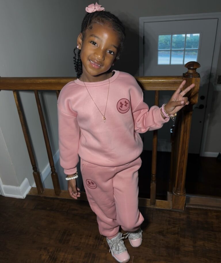 Chic Pink Tracksuit