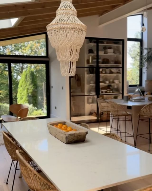 Kitchen Dining Area