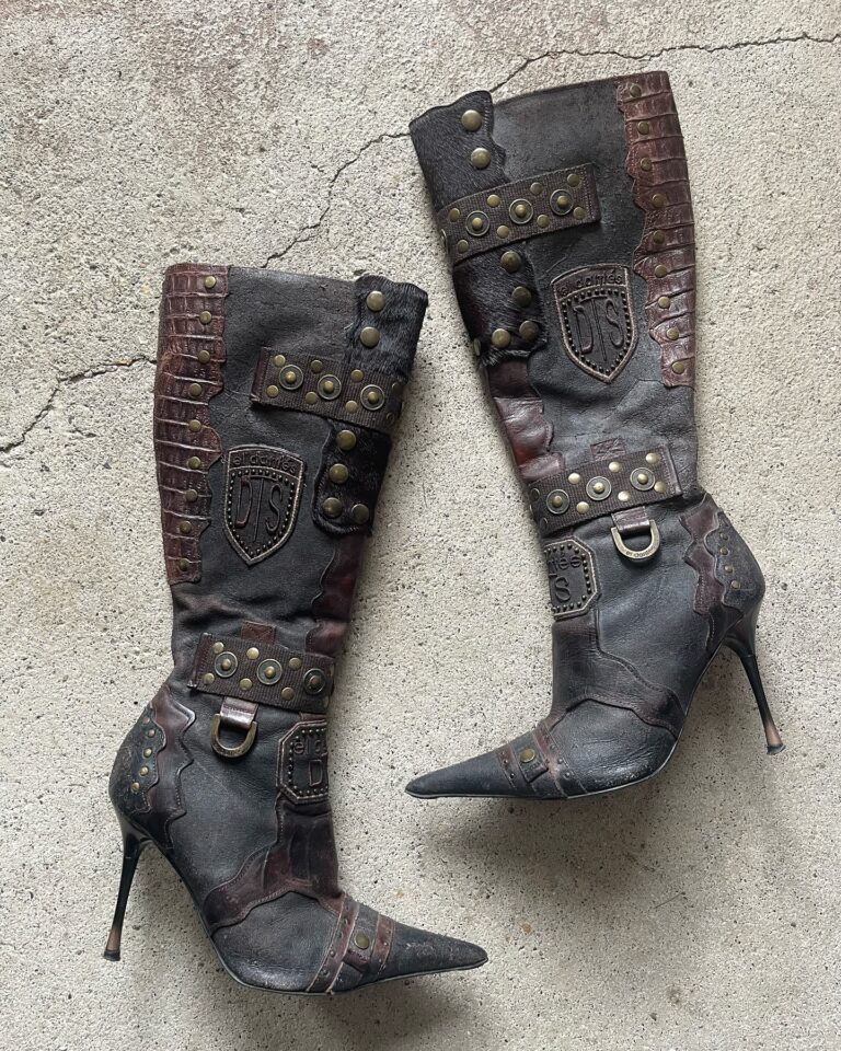 Retro Boot Flair